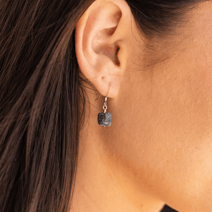 Raw Blue Sapphire Crystal Dangle Drop Earrings - Raw Blue Sapphire Crystal Dangle Drop Earrings - Sterling Silver - Luna Tide Handmade Crystal Jewellery