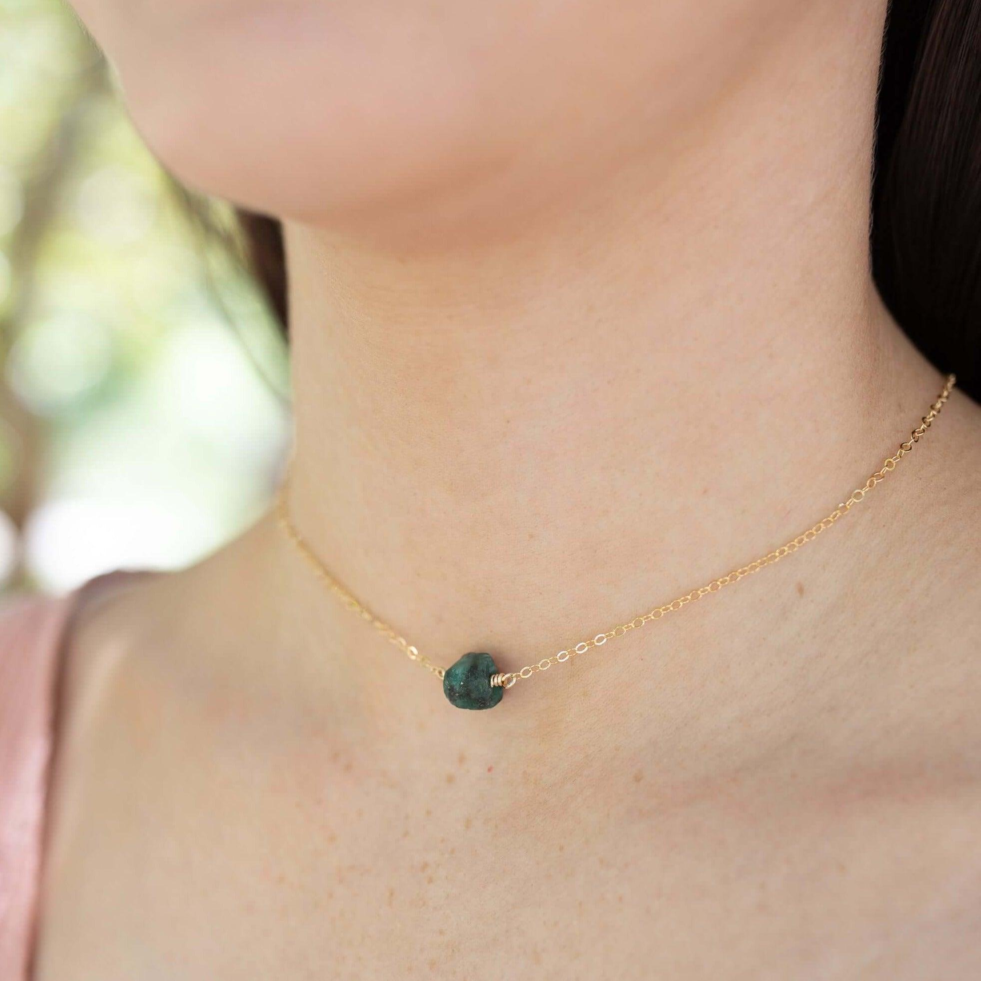 Tiny Raw Emerald Crystal Nugget Choker - Tiny Raw Emerald Crystal Nugget Choker - Sterling Silver - Luna Tide Handmade Crystal Jewellery