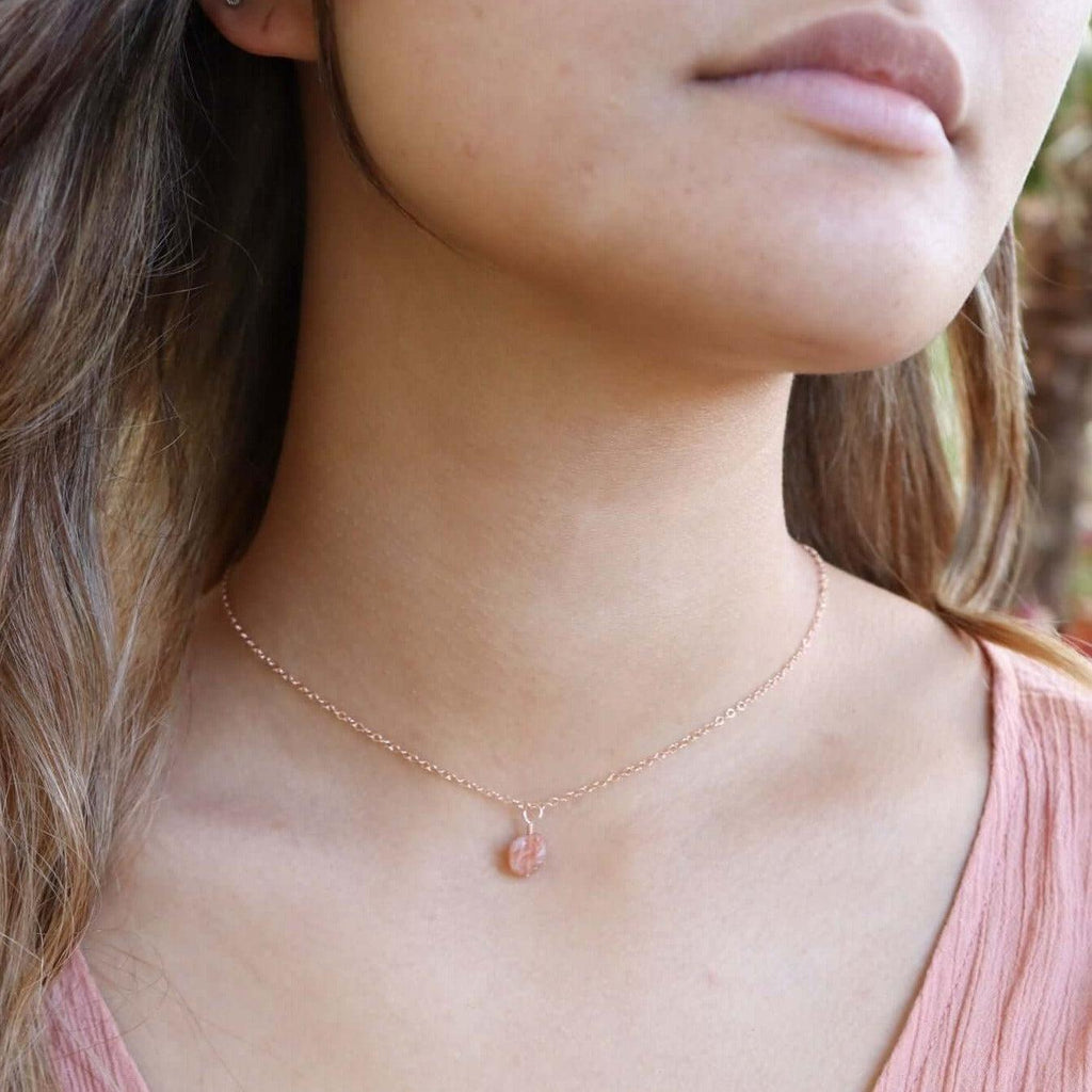 Tiny Rough Sunstone Gemstone Pendant Choker - Tiny Rough Sunstone Gemstone Pendant Choker - 14k Gold Fill / Cable - Luna Tide Handmade Crystal Jewellery